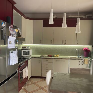 BELLISSIMO E INDIPENDENTE QUADRILOCALE CON BOX DOPPIO!