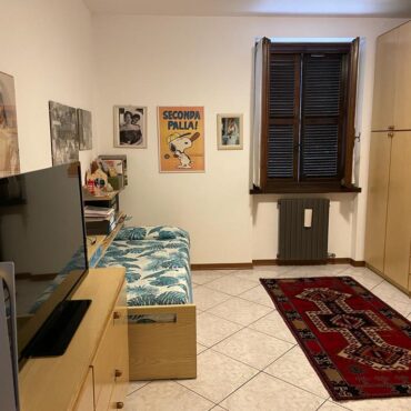 TRILOCALE IN VILLA CON GIARDINO E BOX DOPPIO!