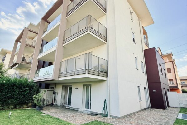 BELLISSIMO TRILOCALE VICINANZE OSPEDALE E PARCO DELLA TRUCCA!