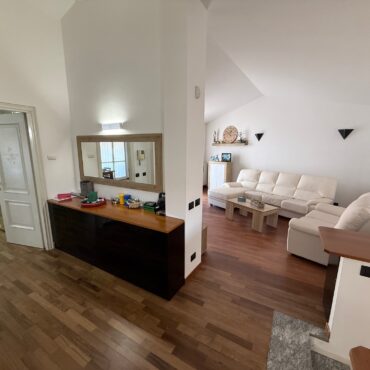 VILLA SINGOLA IDEALE PER B&B-STUDENTI E INVESTIMENTO!