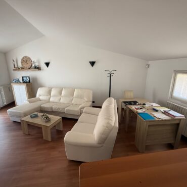 VILLA SINGOLA IDEALE PER B&B-STUDENTI E INVESTIMENTO!