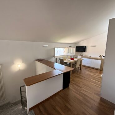 VILLA SINGOLA IDEALE PER B&B-STUDENTI E INVESTIMENTO!