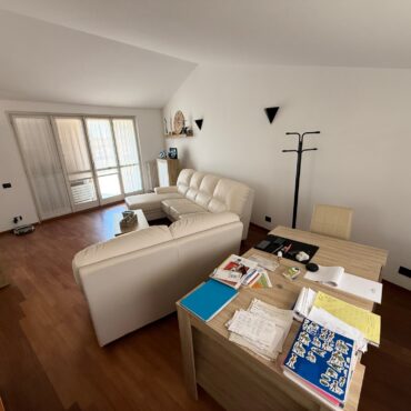 VILLA SINGOLA IDEALE PER B&B-STUDENTI E INVESTIMENTO!