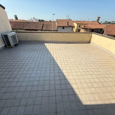 VILLA SINGOLA IDEALE PER B&B-STUDENTI E INVESTIMENTO!