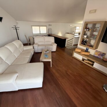 VILLA SINGOLA IDEALE PER B&B-STUDENTI E INVESTIMENTO!