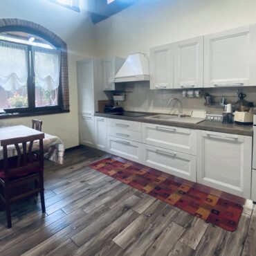 SCUDERIA-AZIENDA AGRICOLA -ABITAZIONE – PENSIONE E ALLEVAMENTO ANIMALI di 14.000 m² – Eleganza e Natura!