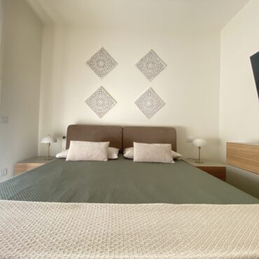 BELLISSIMO TRILOCALE CON GIARDINO E BOX !