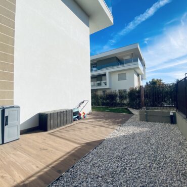 BELLISSIMO TRILOCALE CON GIARDINO E BOX !