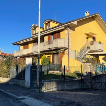 TRILOCALE CON GIARDINO, LOCALE PLURIUSO E BOX DOPPIO!