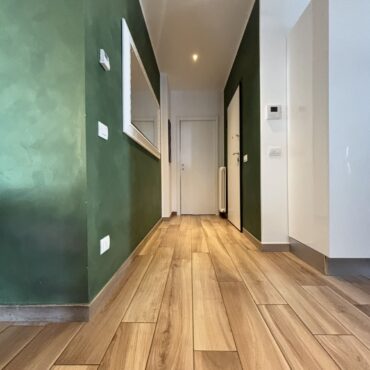 PORZIONE DI VILLA BIFAMILIARE – QUADRILOCALE AL PIANO PRIMO!