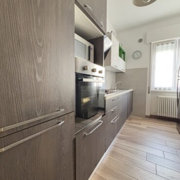 PORZIONE DI VILLA BIFAMILIARE – QUADRILOCALE AL PIANO PRIMO!