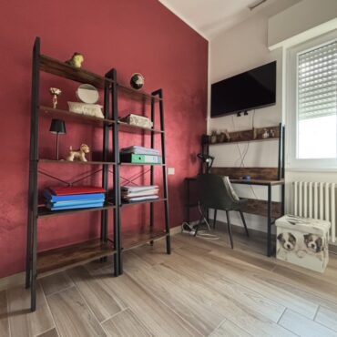 PORZIONE DI VILLA BIFAMILIARE – QUADRILOCALE AL PIANO PRIMO!