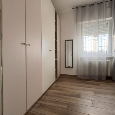 PORZIONE DI VILLA BIFAMILIARE – QUADRILOCALE AL PIANO PRIMO!